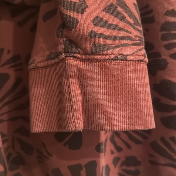 Pact Organic‎ Cotton Walnut Stamp Essent Sweatshirt Size
Medium - Picture 5 of 7